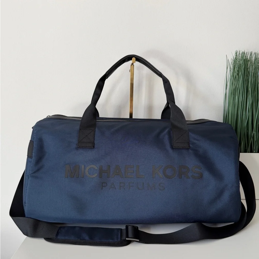 New Michael Kors Duffle Bag Gym Travel Blue 18*9 - Picture 11 of 12